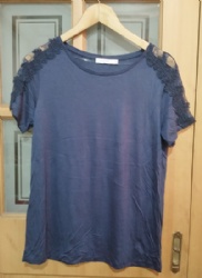 viscose T-shirt with lace